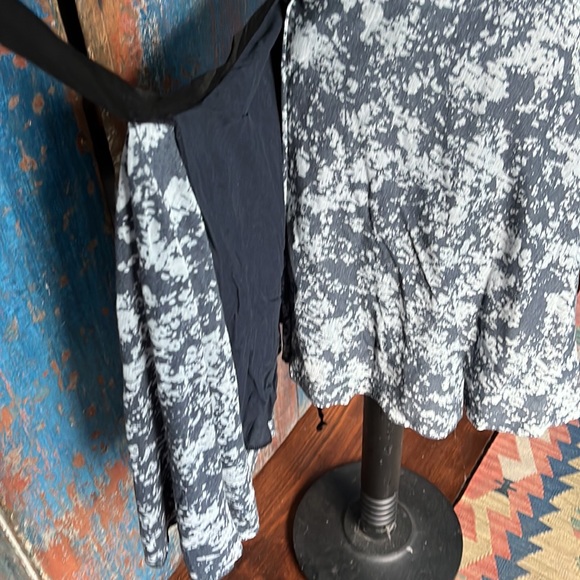 Anthropologie poleci wrap around skirt - Picture 3 of 8